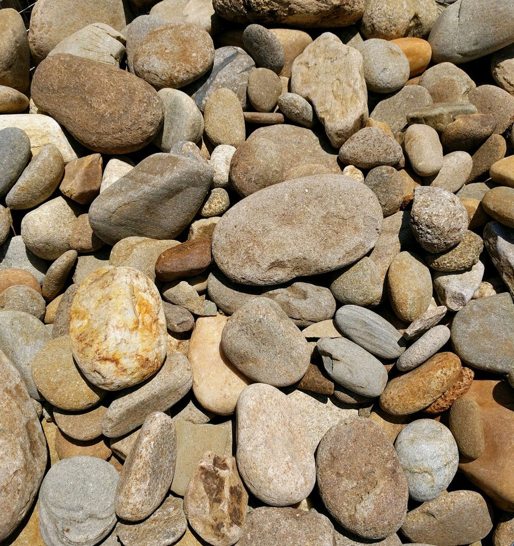 Samll Rocks Small River Rock Pallet – Texas Tree Farms